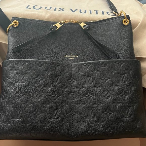 LOUIS VUITTON MAIDA HOBO - Picture 1 of 10